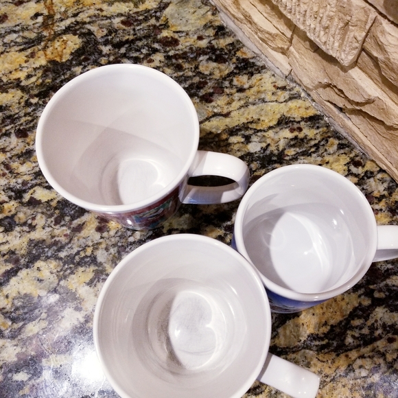 ♥️EUC♥️ HOLIDAY MUG BUNDLE - Picture 8 of 10